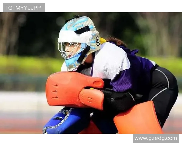 张敏独家分享飞盘心得与技巧助你轻松掌握这项运动的乐趣与魅力 张敏独家分享飞盘心得与技巧助你轻松掌握这项运动的乐趣与魅力