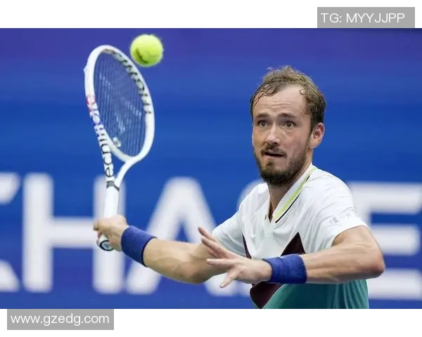 汉达诺维奇夺冠后登顶ATP排名，首次成为世界第一球员